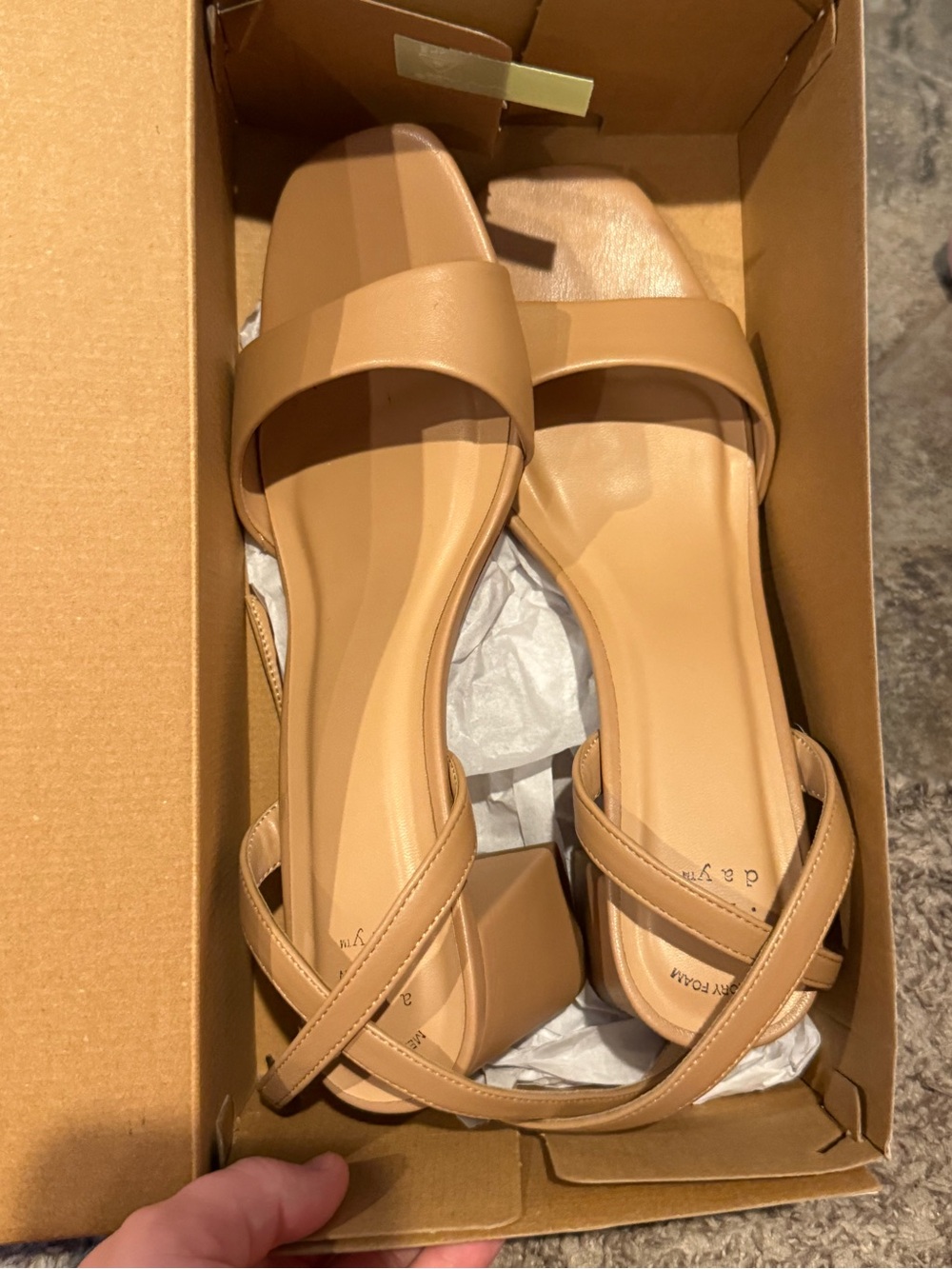 🦊A New Day Shannon Heels with Memory Foam Insole in tan